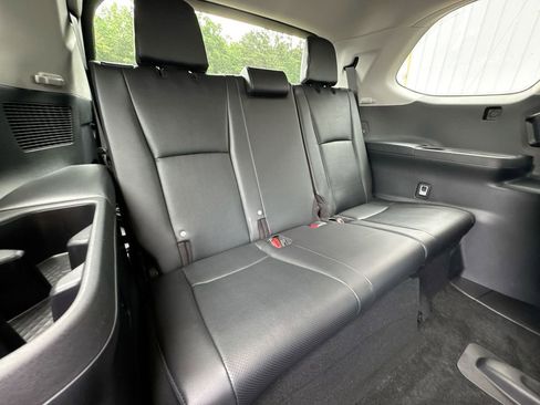Used 2026 Toyota Grand Highlander AWD Hybrid image 30
