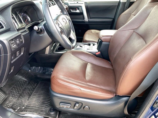 Used 2021 Toyota 4Runner Limited AWD/4WD image 10