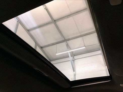 Used 2018 INFINITI Q60 3.0t Luxe w/ Sensory Package 3.0T Luxe image 21