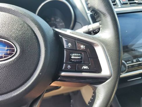 Used 2019 Subaru Outback 2.5i Limited AWD/4WD image 11