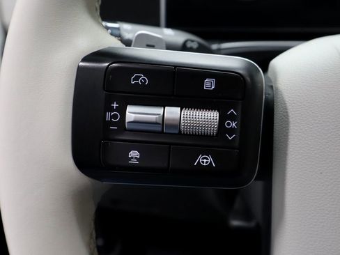 Used 2025 Hyundai Santa Fe SEL image 28