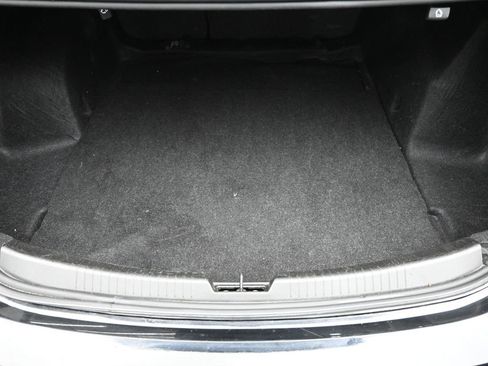 Used 2024 Chevrolet Malibu LT image 9