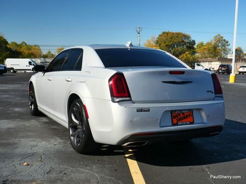 Used 2023 Chrysler 300 S w/ Comfort Group image 10