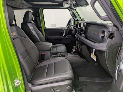 New 2025 Jeep Wrangler Unlimited Rubicon 392 image 20