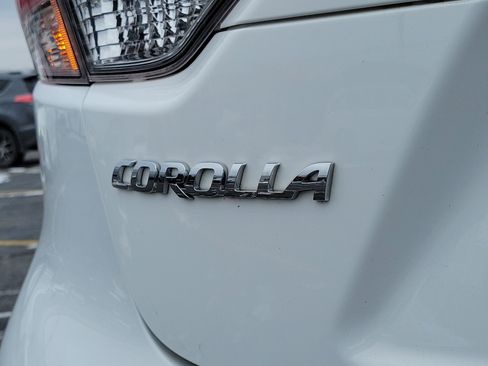 Used 2024 Toyota Corolla LE image 6