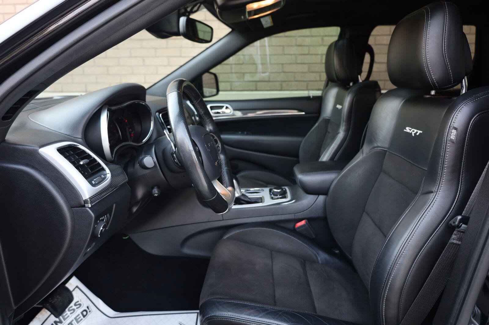 Used 2020 Jeep Grand Cherokee SRT AWD/4WD image 18