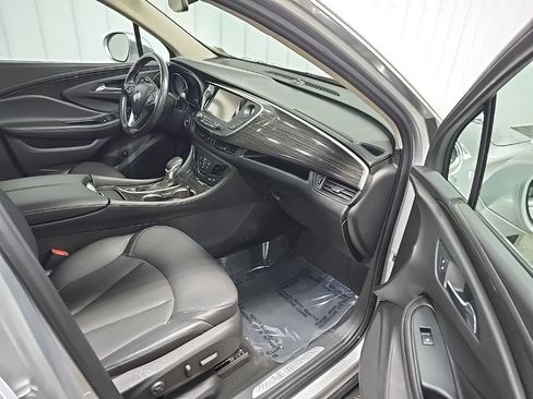 Used 2018 Buick Envision Essence AWD/4WD image 16