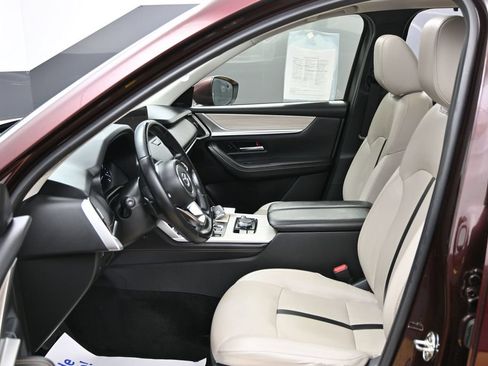 Used 2024 MAZDA CX-90 3.3 Turbo w/ Premium Package AWD/4WD image 18
