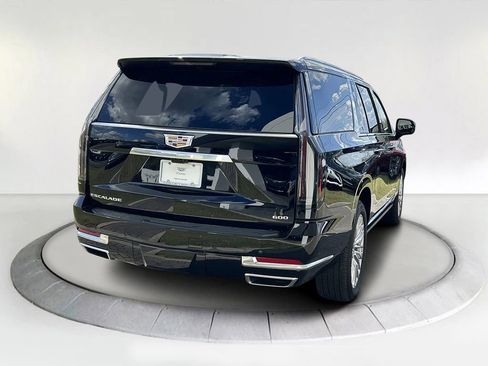 New 2026 Cadillac Escalade ESV Luxury w/ Touring Package image 5