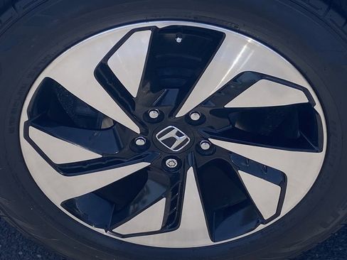 Used 2015 Honda CR-V Touring image 9