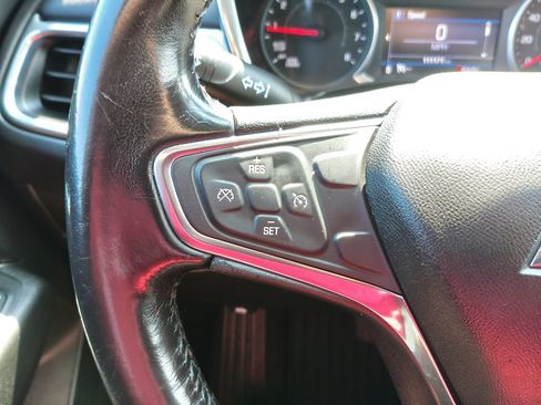 Used 2019 Chevrolet Equinox LT FWD image 22