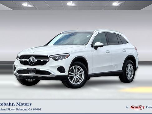 Certified 2025 Mercedes-Benz GLC 300 4MATIC image 1