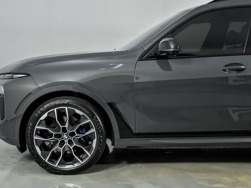 Used 2024 BMW X7 M60i w/ Executive Package AWD/4WD image 7