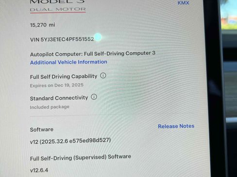 Used 2023 Tesla Model 3 Performance image 11