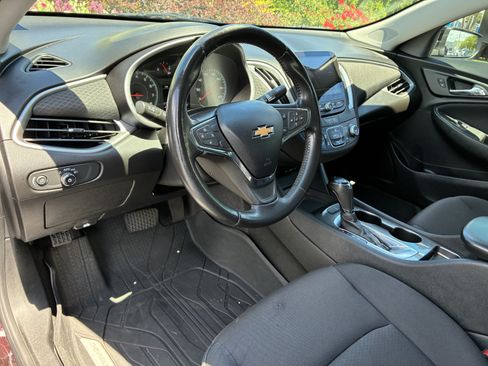 Used 2020 Chevrolet Malibu RS FWD image 21