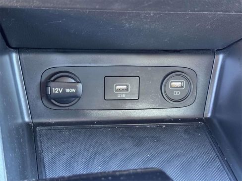 Used 2022 Hyundai Sonata SEL w/ Winter Weather Package image 8