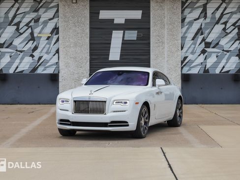Used 2019 Rolls-Royce Wraith RWD image 6