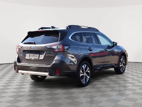 Used 2022 Subaru Outback Limited AWD/4WD image 7