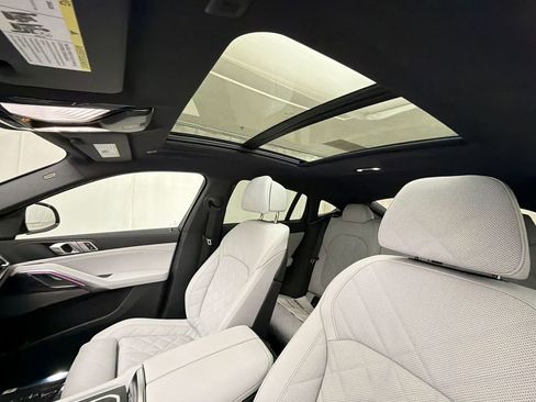 New 2026 BMW X6 xDrive40i AWD/4WD image 23