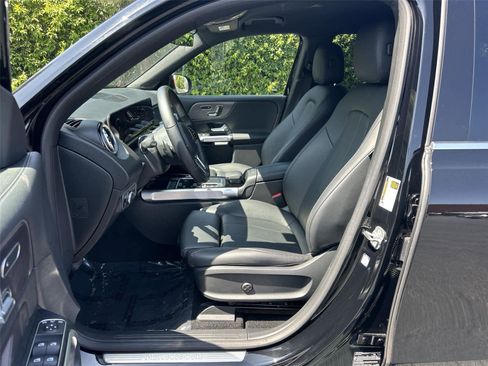 Used 2023 Mercedes-Benz EQB 250+ w/ Exclusive Package image 11