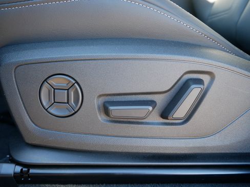 New 2025 Audi Q3 2.0T Premium image 13