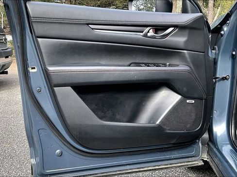 Used 2025 MAZDA CX-5 Carbon Edition image 17