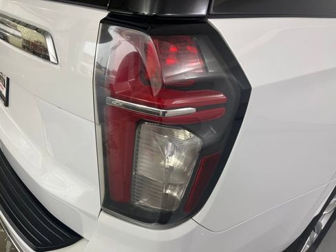 Used 2021 Chevrolet Suburban LT AWD/4WD image 47