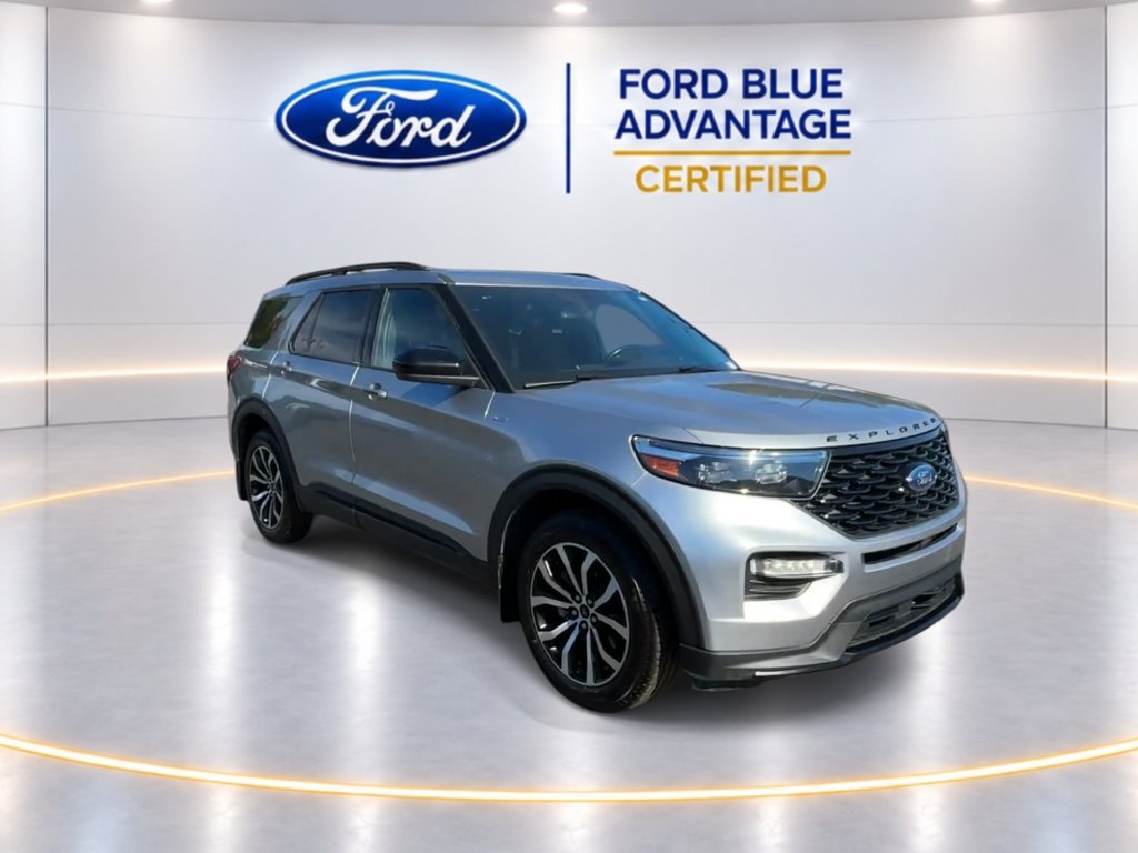 Certified 2023 Ford Explorer ST-Line w/ Class IV Trailer Tow Package AWD/4WD image 3