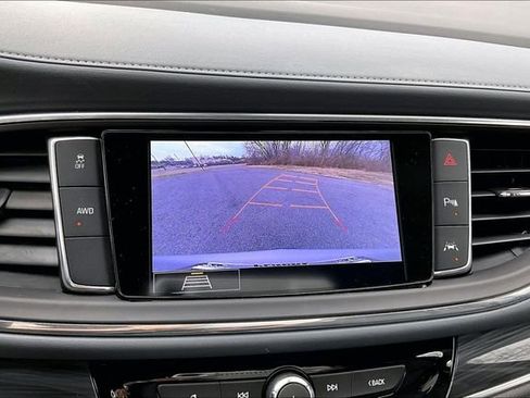 Used 2020 Buick Enclave Premium w/ Sun and Sites Package image 25