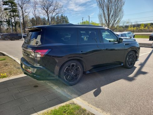 Used 2026 INFINITI QX80 4WD image 7