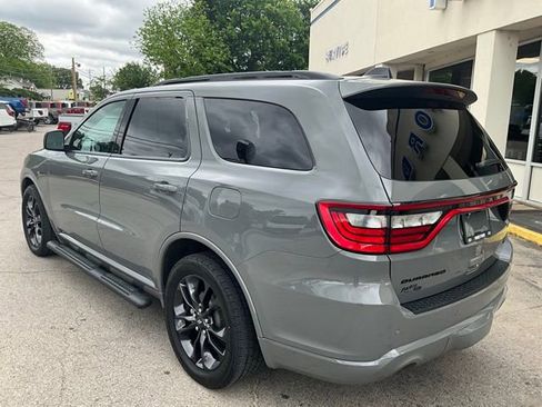 Used 2023 Dodge Durango R/T RWD image 10