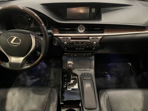 Used 2015 Lexus ES 350 w/ Luxury Package image 13
