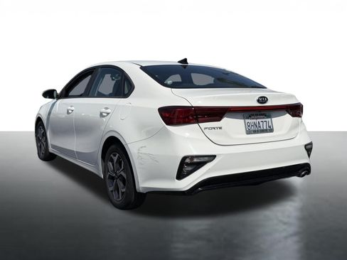 Used 2019 Kia Forte LXS FWD image 5