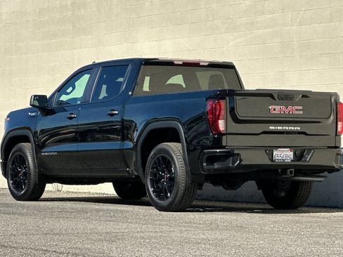 Used 2026 GMC Sierra 1500 Pro w/ Graphite Edition image 6