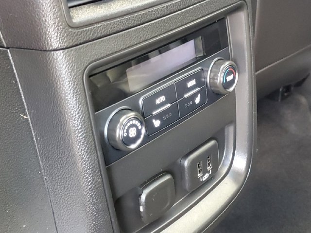 Used 2020 Buick Envision Essence w/ Experience Buick Package AWD/4WD image 34