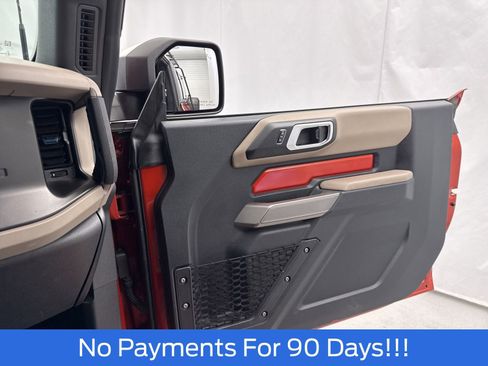 Certified 2022 Ford Bronco Wildtrak image 26