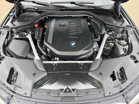 Used 2020 BMW 540i xDrive w/ Premium Package image 13