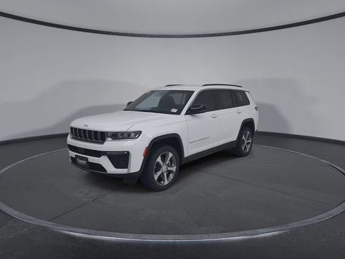 New 2026 Jeep Grand Cherokee L Limited AWD/4WD image 7