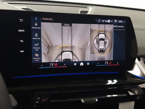 New 2026 BMW X2 xDrive28i w/ Technology Package AWD/4WD image 29