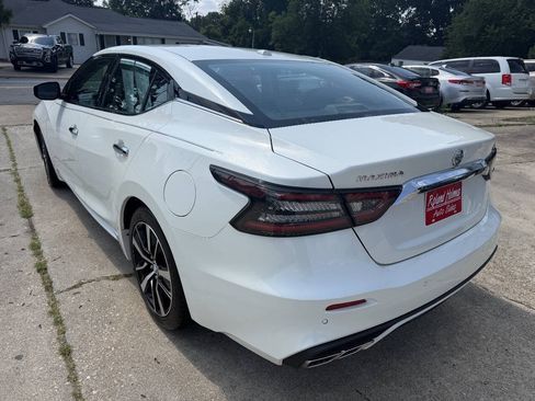 Used 2021 Nissan Maxima 3.5 SV w/ Floor Mat Group FWD image 7