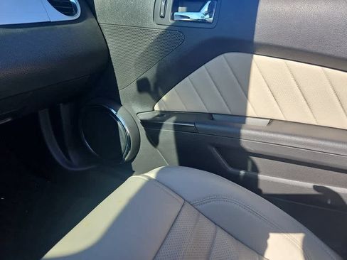 Used 2014 Ford Mustang GT Premium w/ Electronics Package RWD image 19