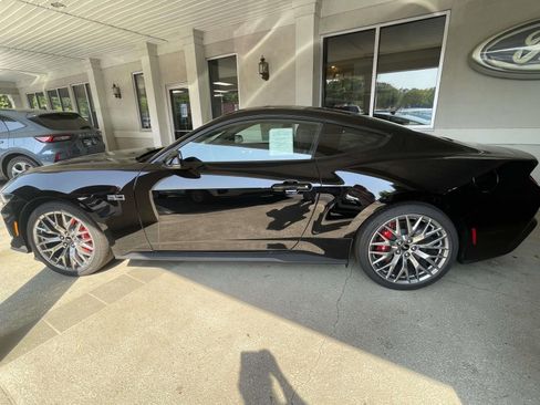 New 2026 Ford Mustang GT Premium RWD image 5