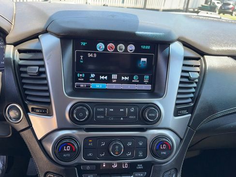 Used 2018 Chevrolet Suburban LT w/ LT Signature Package AWD/4WD image 22
