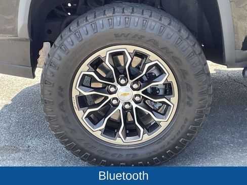 Used 2022 Chevrolet Colorado ZR2 AWD/4WD image 10