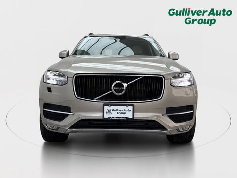 Used 2017 Volvo XC90 T6 Momentum w/ Vision Package AWD/4WD image 14