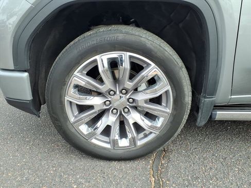 Used 2023 GMC Sierra 1500 Denali w/ Denali Reserve Package image 9