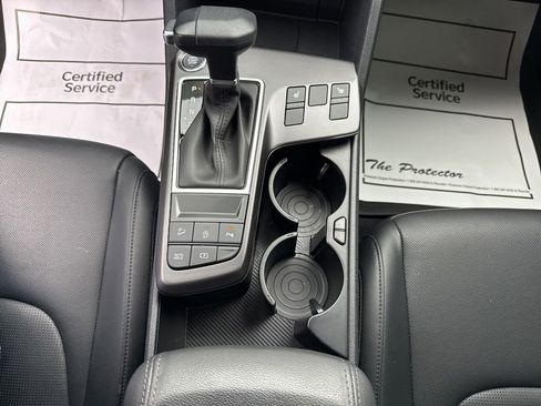 Used 2026 Kia Sportage EX FWD image 17
