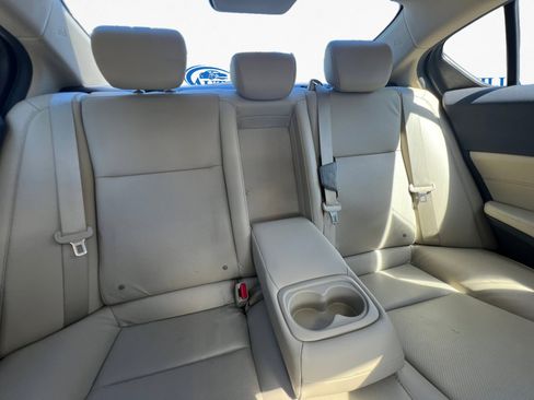 Used 2018 Acura ILX image 12