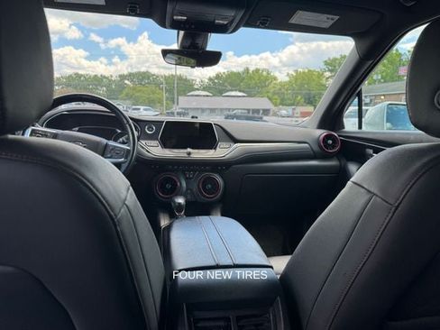 Used 2020 Chevrolet Blazer RS AWD/4WD image 17