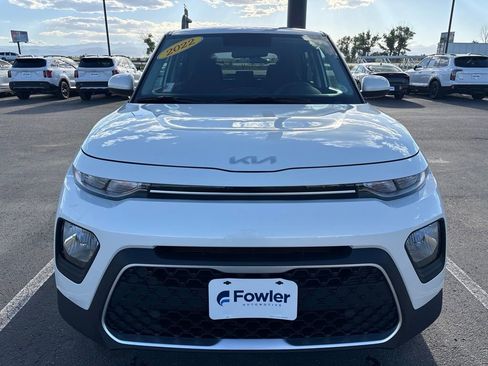 Used 2022 Kia Soul LX FWD image 8
